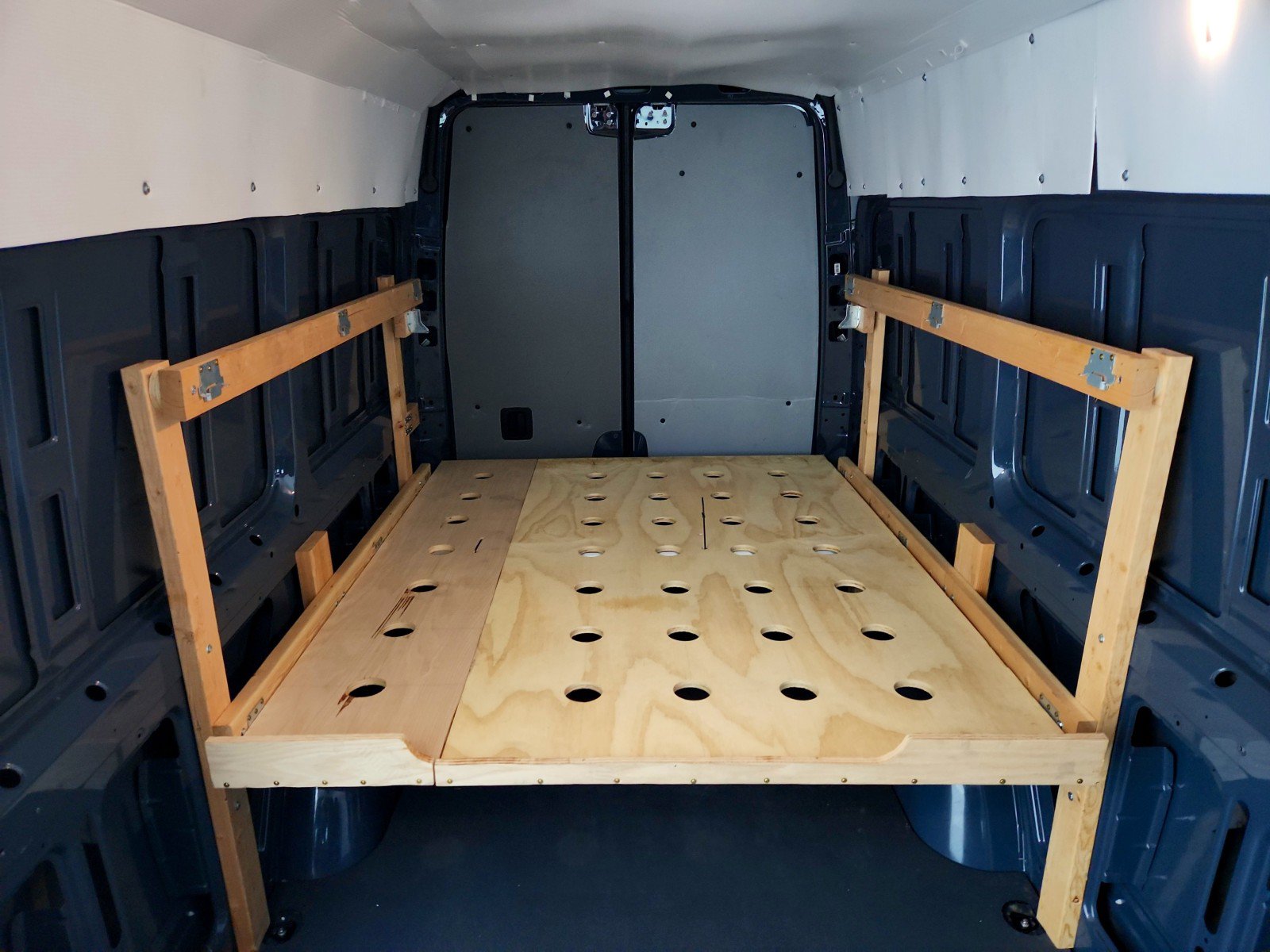 Used 2019 Mercedes-Benz Sprinter 170 image 25