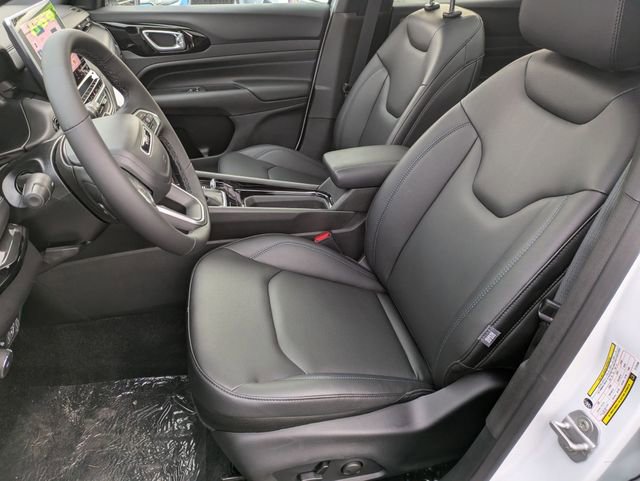 New 2026 Jeep Compass Limited w/ Sun, Sound & Navigation Group image 11
