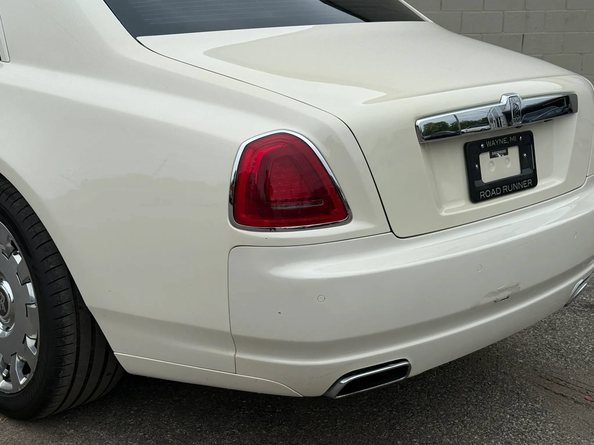 Used 2013 Rolls-Royce Ghost RWD image 8