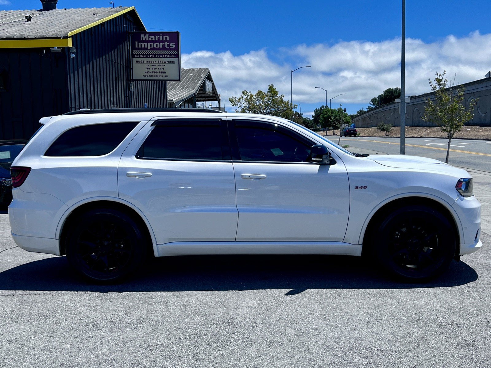 Used 2018 Dodge Durango R/T w/ Technology Group AWD/4WD image 5