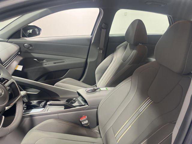 New 2026 Hyundai Elantra Sport image 8