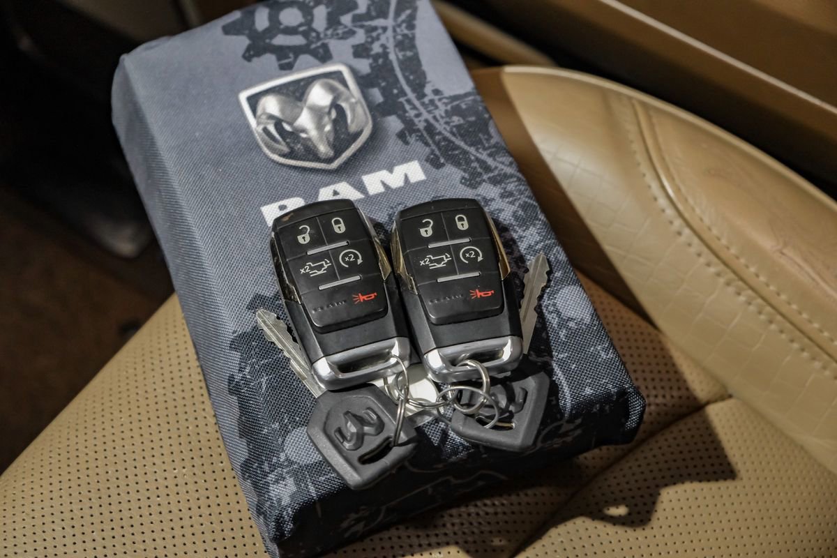 Used 2020 RAM 2500 Limited image 70