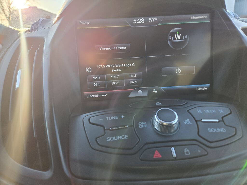 Used 2014 Ford Escape SE w/ Equipment Group 201A image 16