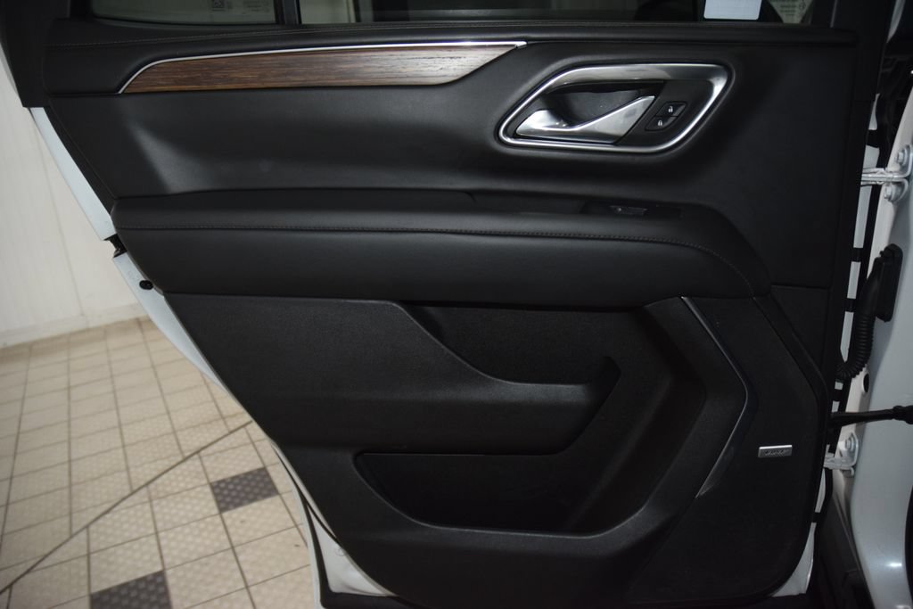 Used 2023 Chevrolet Tahoe High Country AWD/4WD image 44