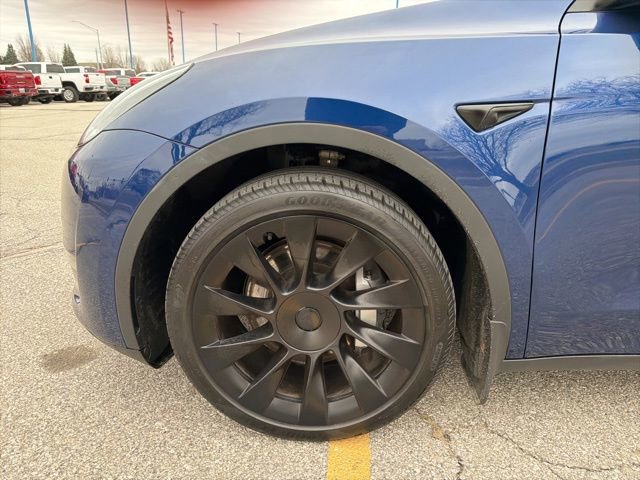 Used 2020 Tesla Model Y Performance image 14