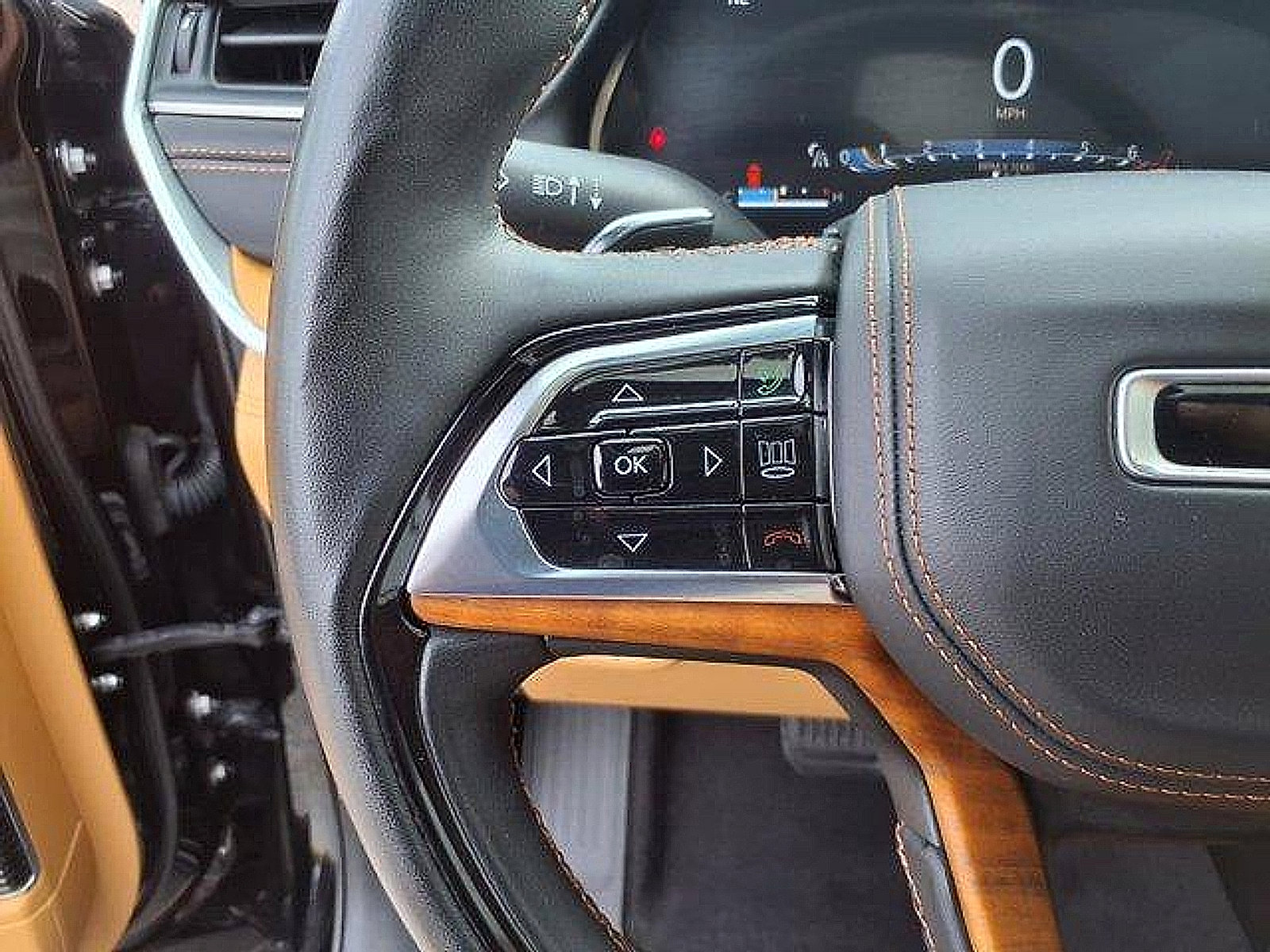 Used 2021 Jeep Grand Cherokee L Summit image 27