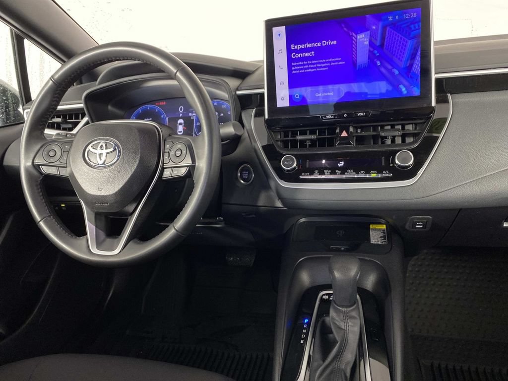 Used 2026 Toyota Corolla SE w/ SE Package FWD image 13
