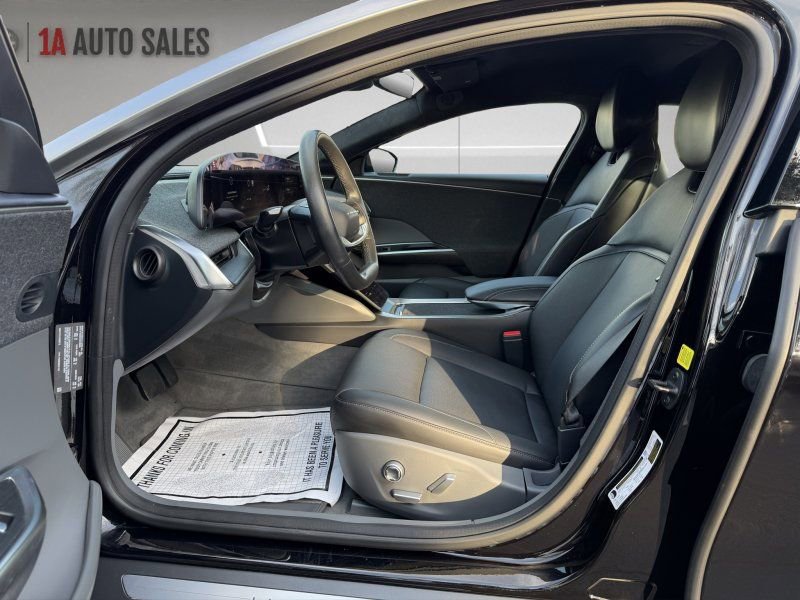 Used 2023 Lucid Air Pure AWD/4WD image 9