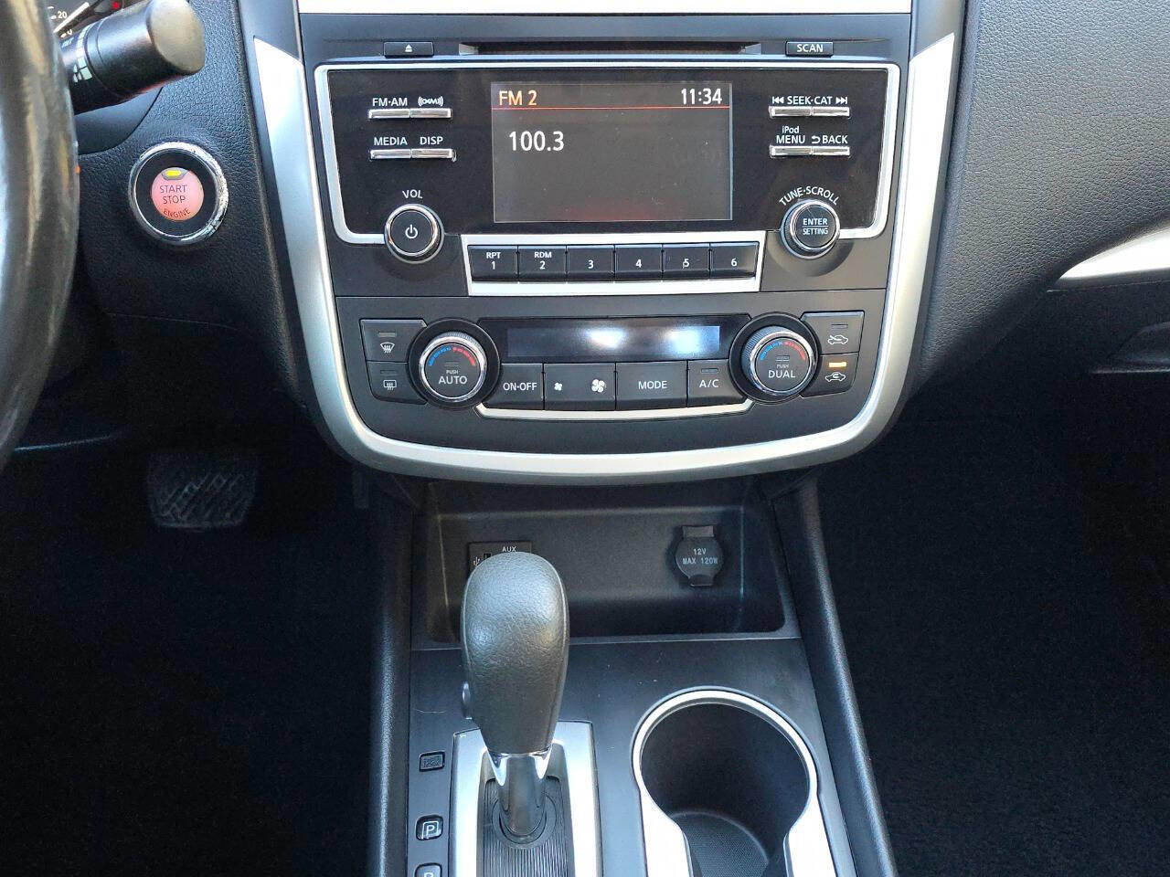 Used 2017 Nissan Altima 2.5 SV w/ Convenience Package image 29