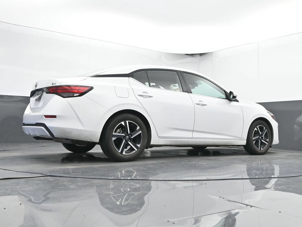 Used 2024 Nissan Sentra SV FWD image 23