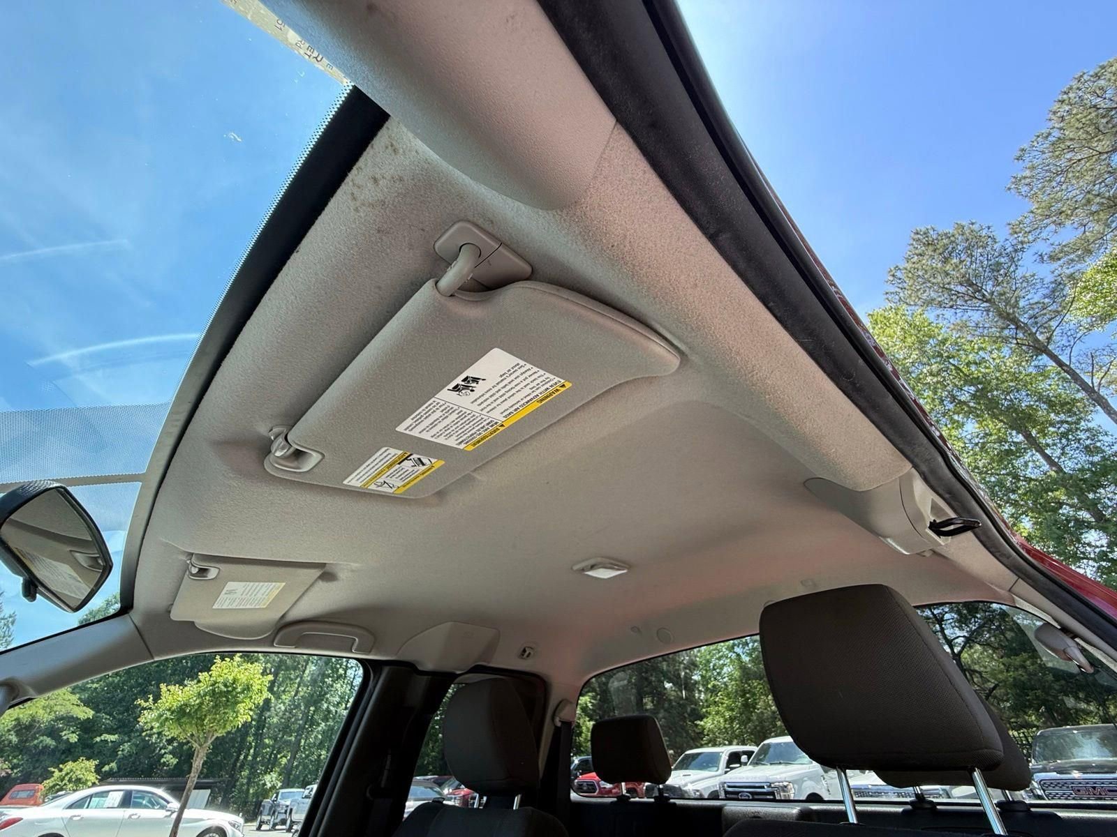 Used 2013 Nissan Frontier S RWD image 38