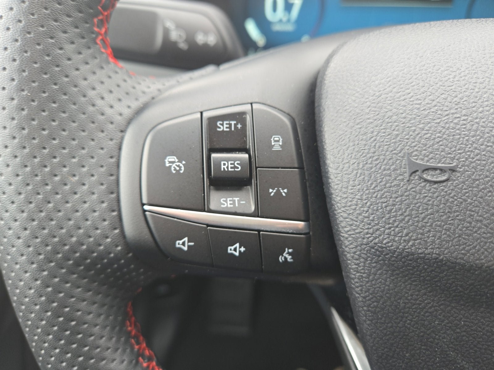 Certified 2023 Ford Escape ST-Line Elite AWD/4WD image 14