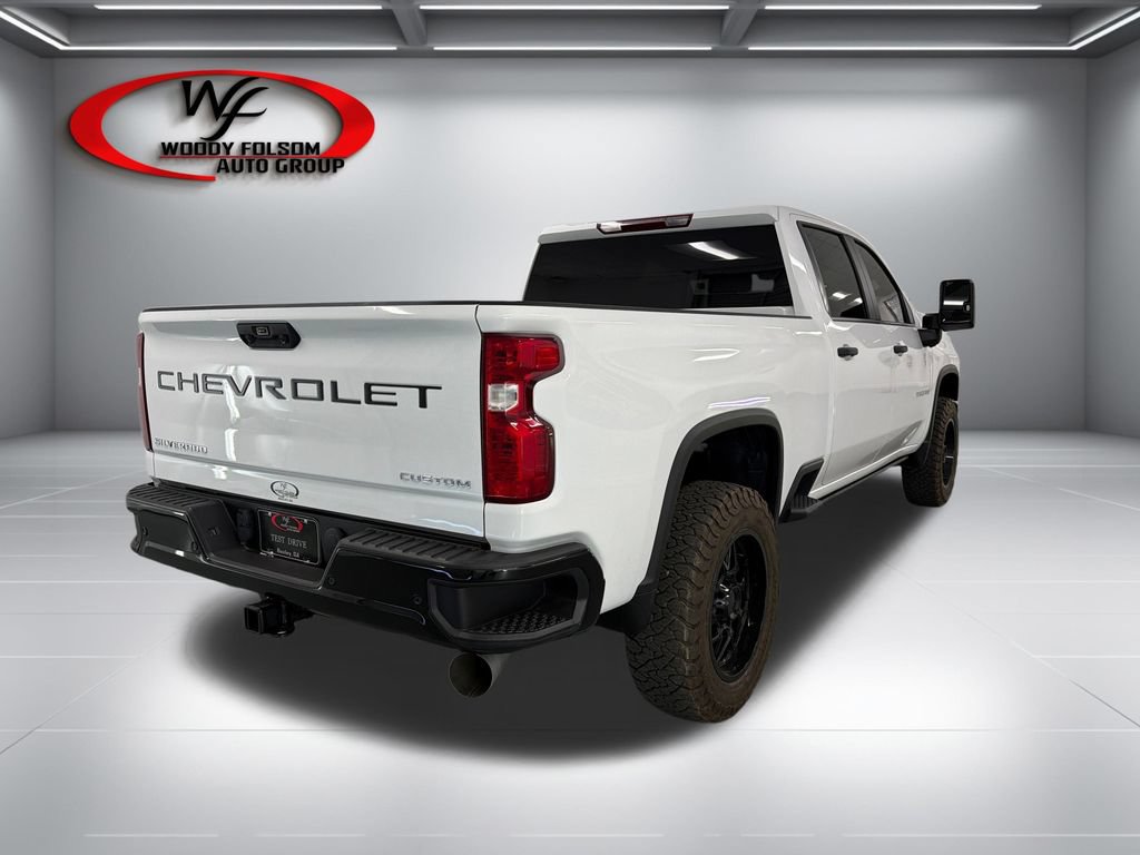 Used 2025 Chevrolet Silverado 2500 Custom w/ Custom Value Package AWD/4WD image 4