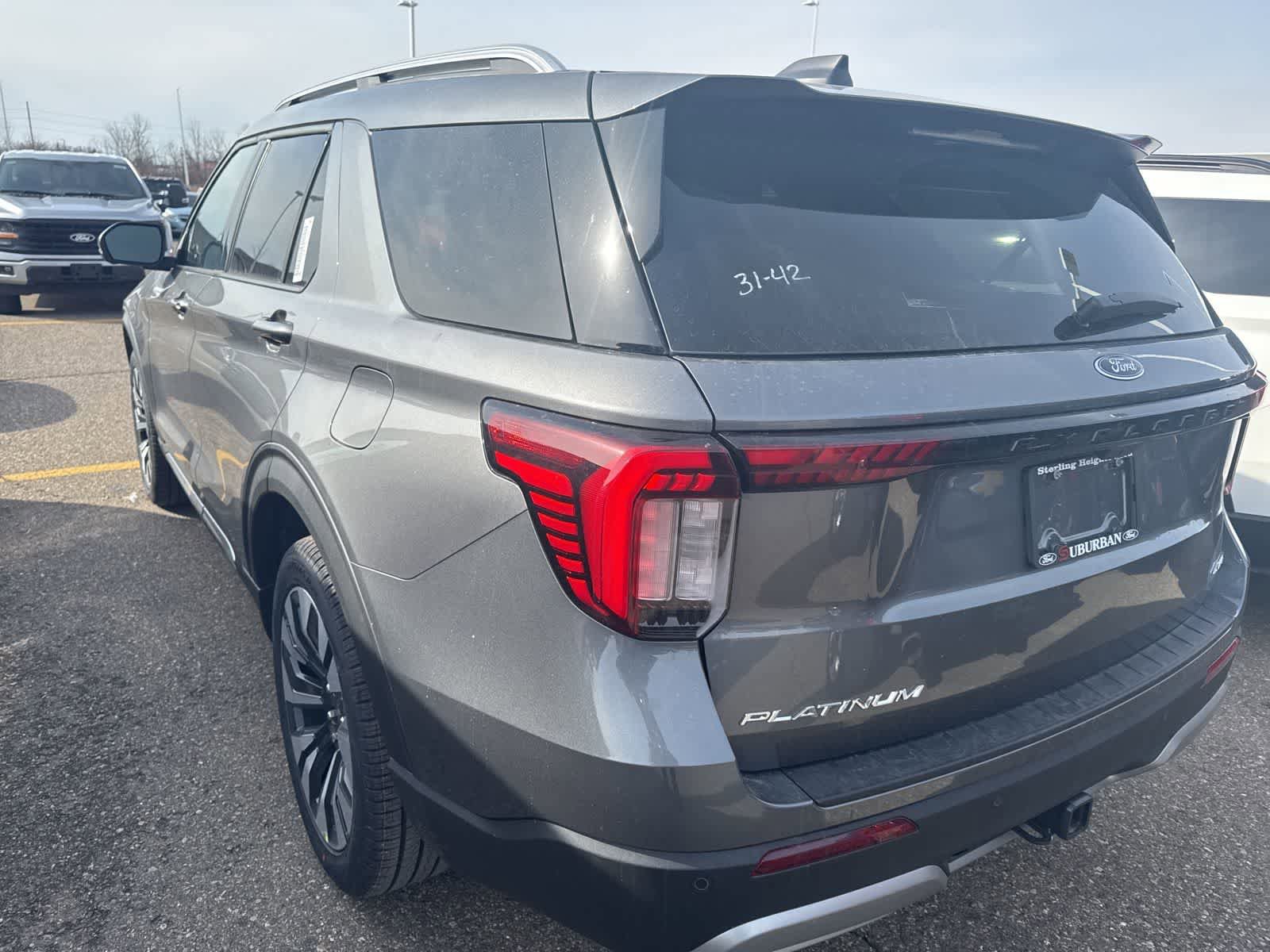 New 2026 Ford Explorer Platinum w/ LUX Leather Package AWD/4WD image 26