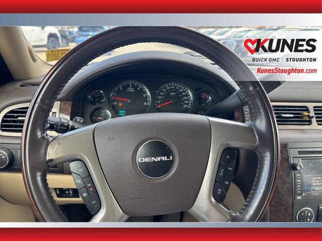 Used 2009 GMC Yukon Denali AWD/4WD image 20