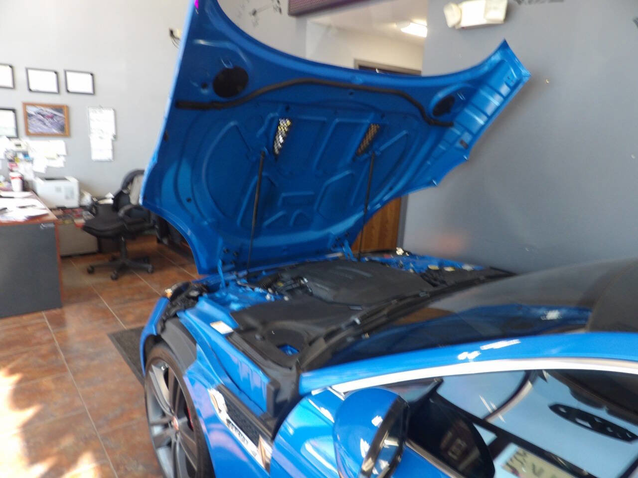 Used 2017 Jaguar F-TYPE S British Design Edition image 20