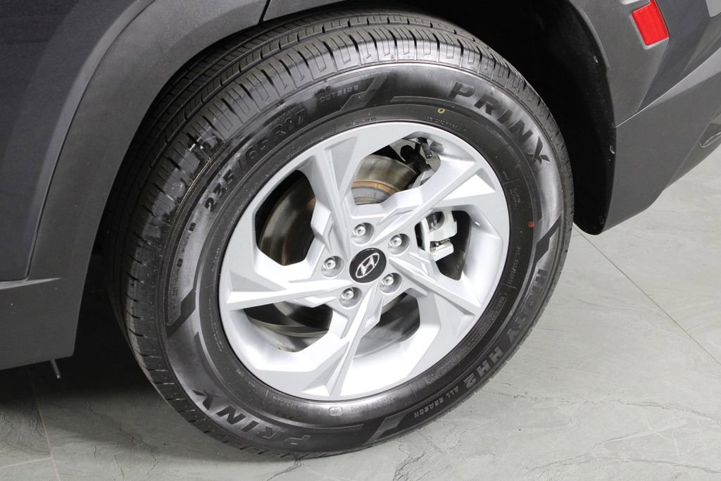 Used 2022 Hyundai Tucson SEL w/ Cargo Package image 12