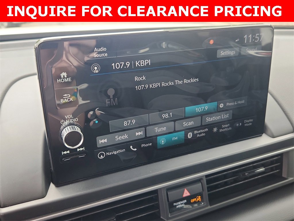 New 2025 Honda Pilot Black Edition image 17