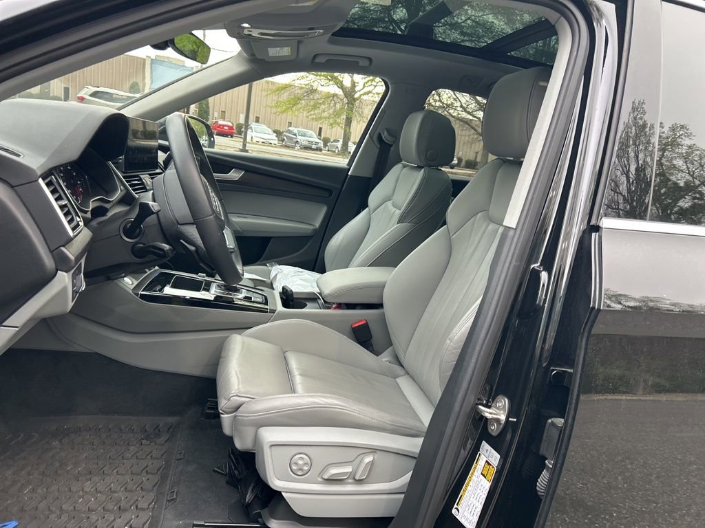Used 2024 Audi Q5 2.0T Premium image 9