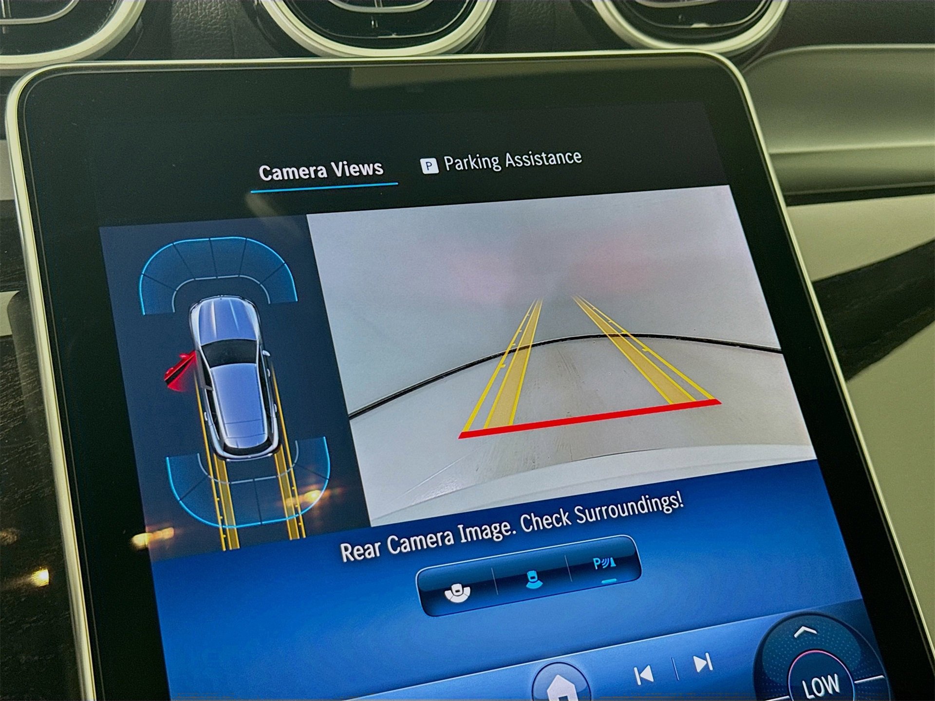 Certified 2025 Mercedes-Benz GLC 300 image 14