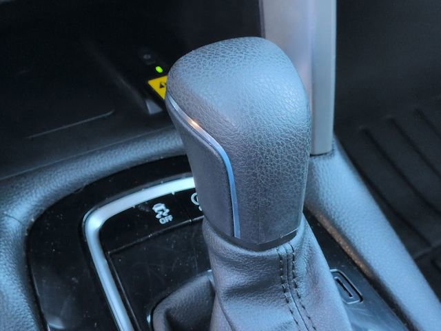 Used 2023 Toyota Corolla Cross LE image 25