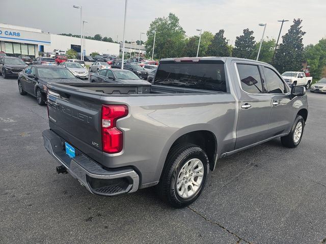 Used 2019 Chevrolet Silverado 1500 LTZ w/ Z71 Off-Road Package AWD/4WD image 8