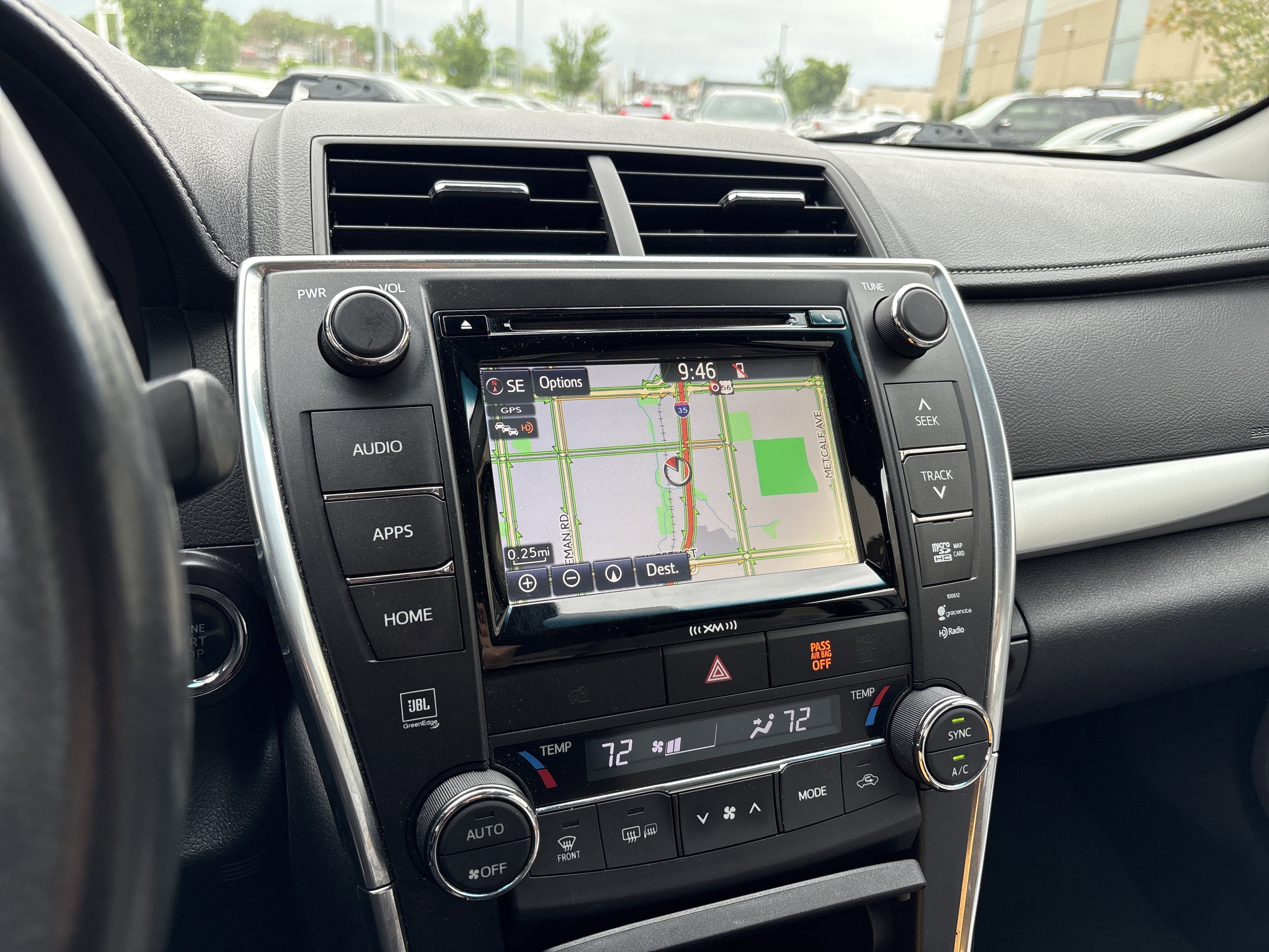 Used 2017 Toyota Camry XSE FWD image 30