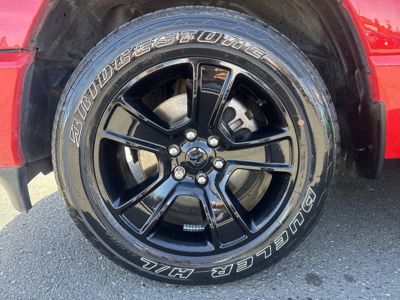 Used 2023 RAM 1500 Big Horn AWD/4WD image 2