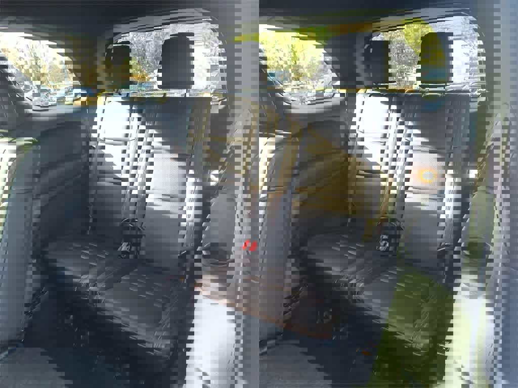 Used 2024 Dodge Durango GT image 24