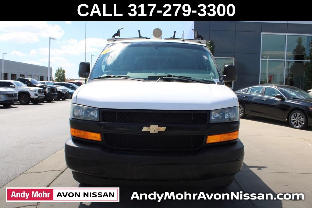 Used 2021 Chevrolet Express 2500 w/ Driver Convenience Package RWD image 2