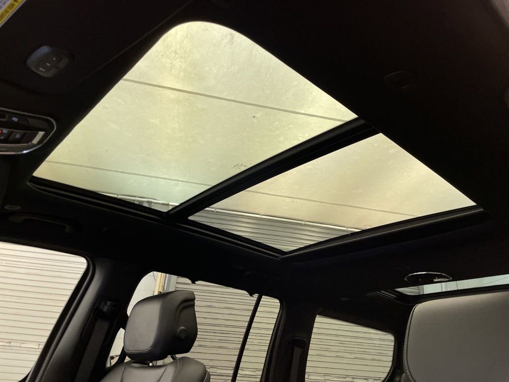 New 2026 Jeep Grand Wagoneer Limited AWD/4WD image 18