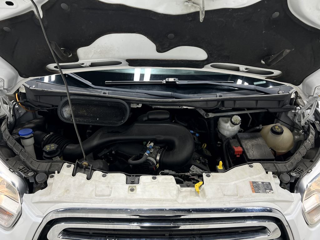 Used 2018 Ford Transit 350 XLT image 23