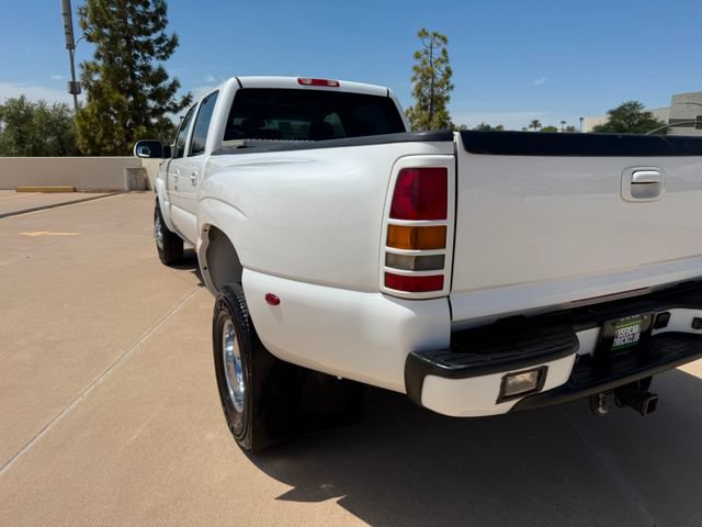 Used 2005 Chevrolet Silverado 3500 LT w/ Heavy-Duty Power Package AWD/4WD image 13