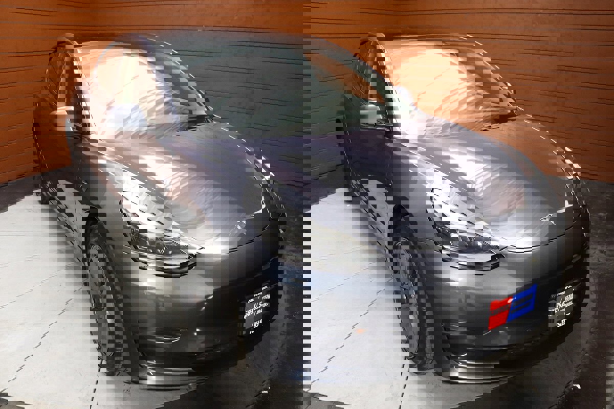 Used 2023 Tesla Model 3 Long Range image 14