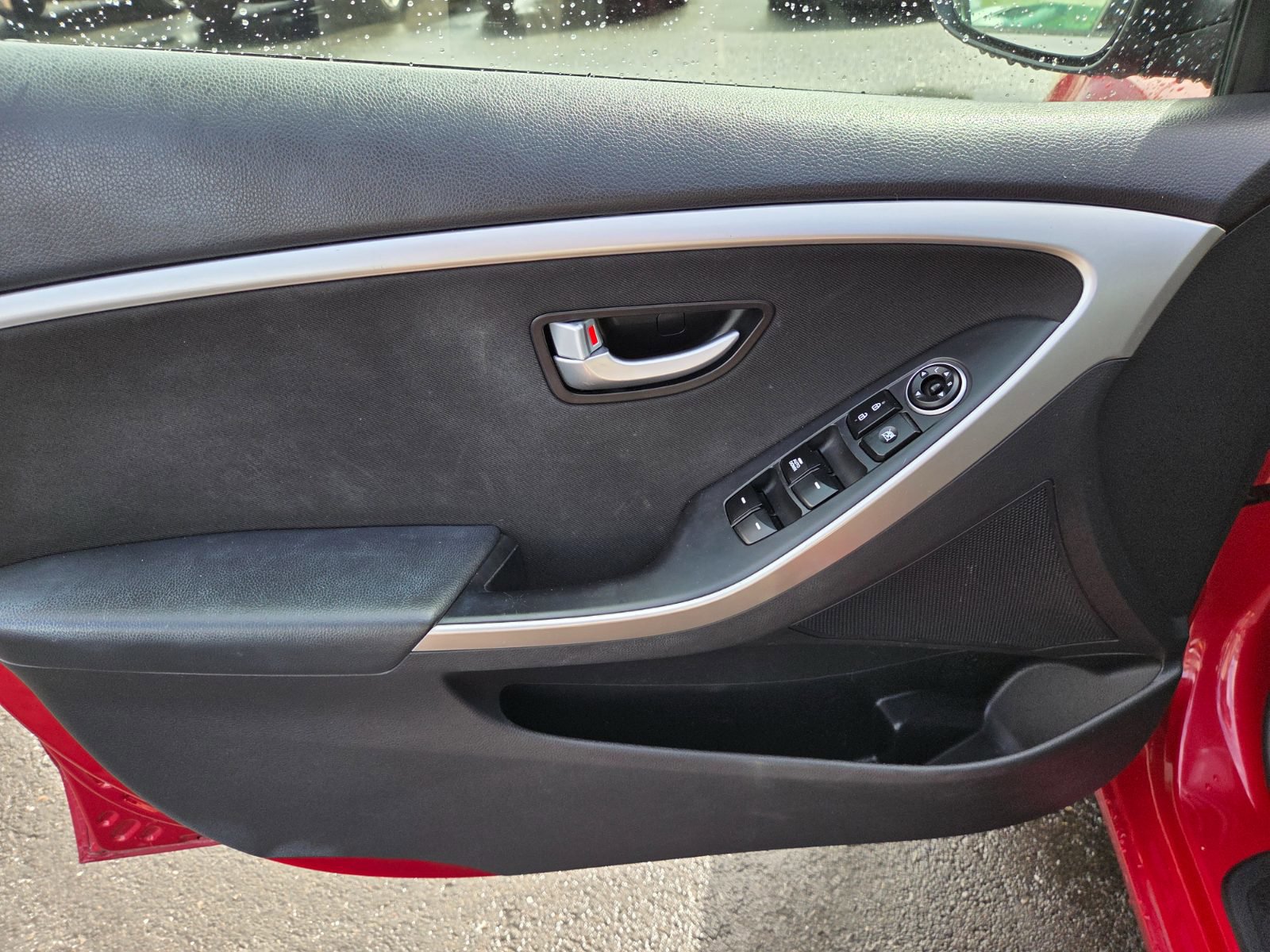 Used 2016 Hyundai Elantra GT FWD image 7