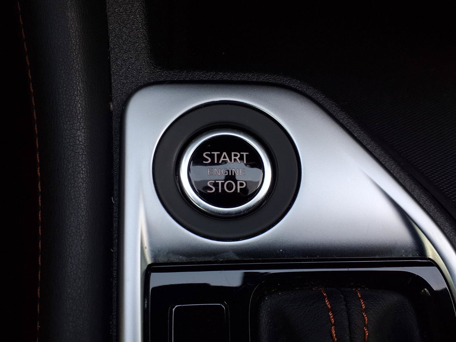 Used 2023 Nissan Sentra SR w/ SR Premium Package FWD image 18