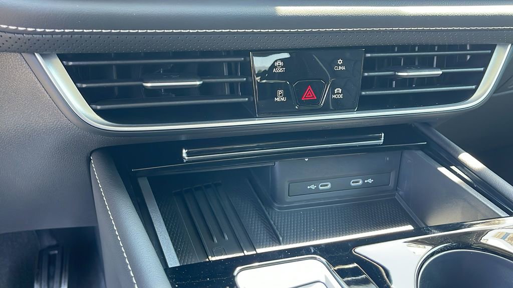 New 2025 Volkswagen Atlas SEL Premium R-Line image 21