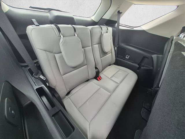 Certified 2025 Ford Explorer Active w/ Active Comfort Package RWD image 18