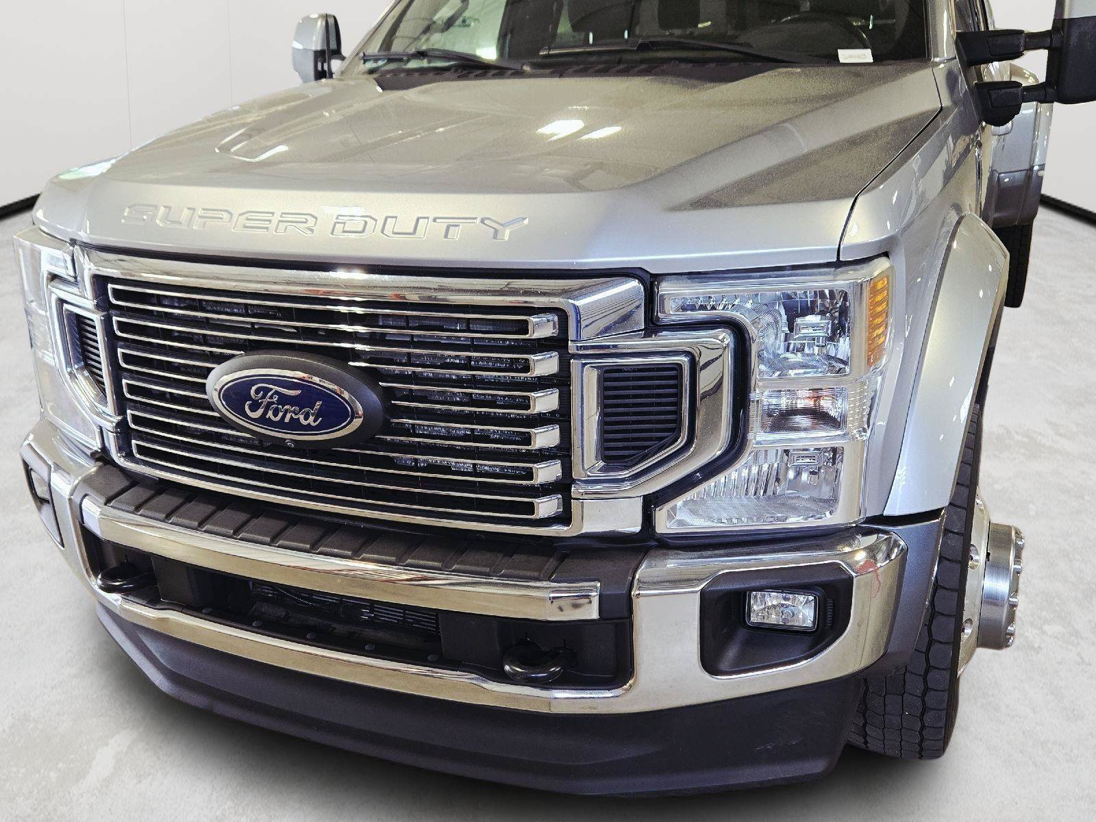 Used 2022 Ford F450 Lariat w/ Lariat Value Package AWD/4WD image 62