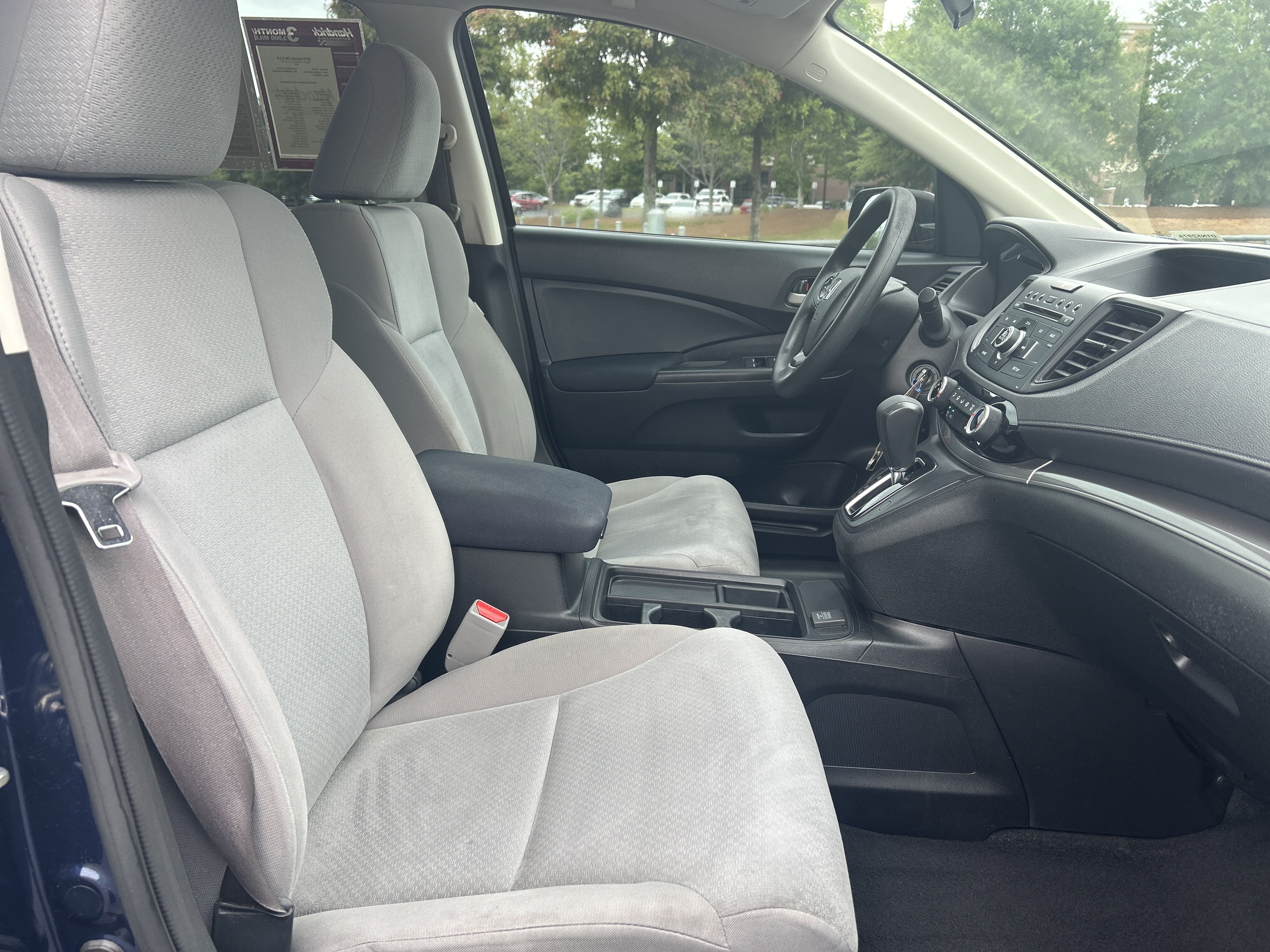 Used 2015 Honda CR-V LX image 32