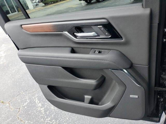 New 2026 GMC Yukon XL Denali w/ Sun & Power Step Package RWD image 12