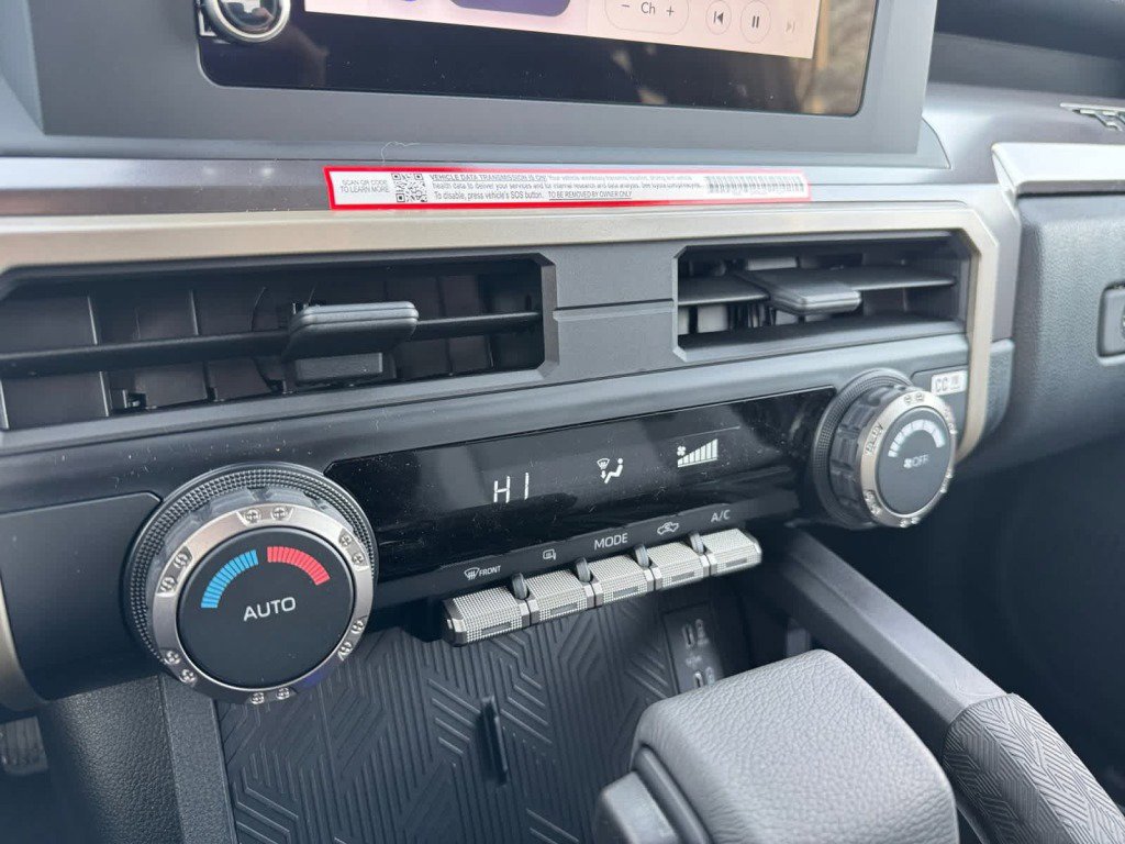 New 2025 Toyota Tacoma TRD Off-Road image 18