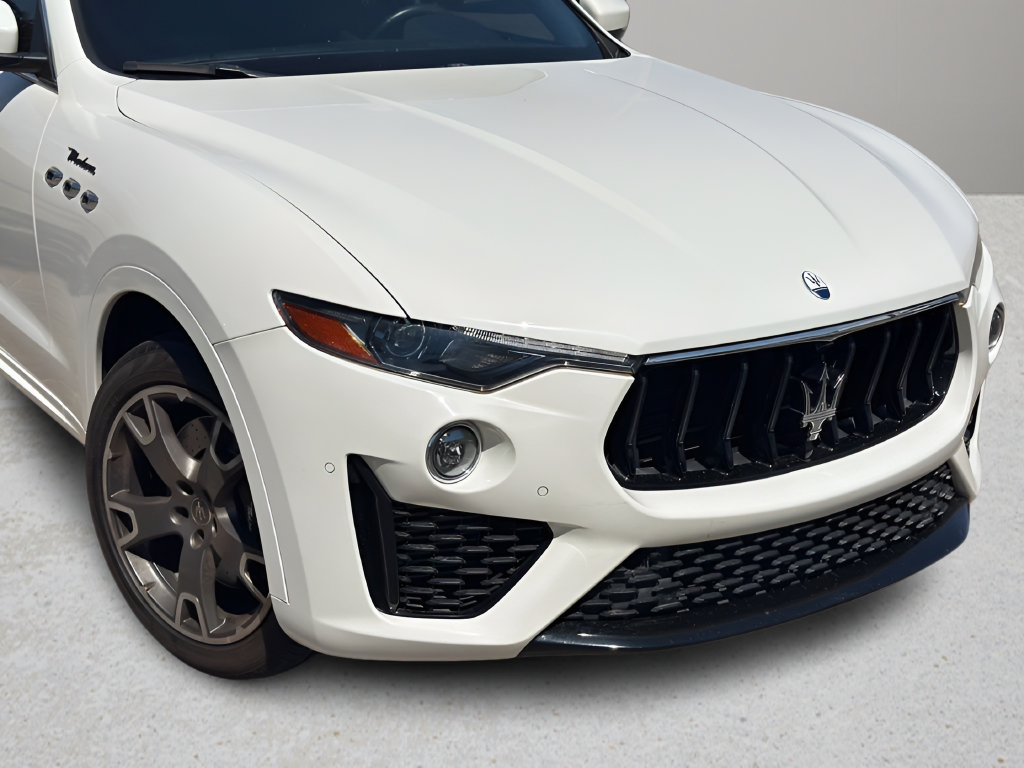 Used 2022 Maserati Levante Modena AWD/4WD image 25