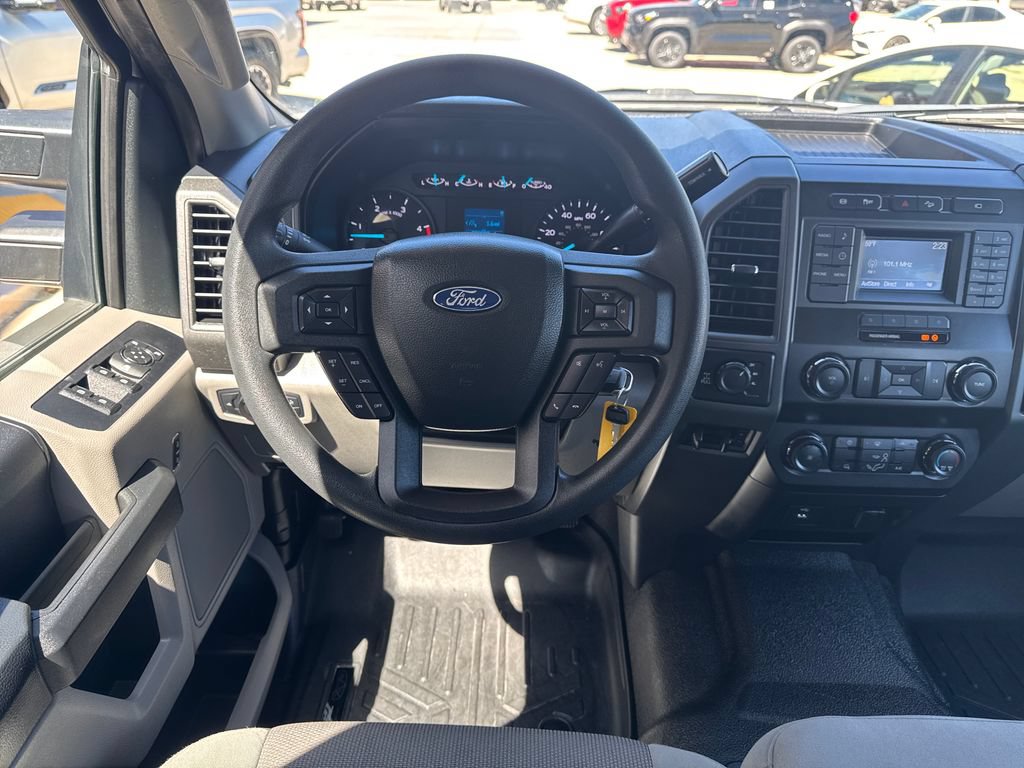 Used 2019 Ford F250 XL w/ STX Appearance Package AWD/4WD image 13
