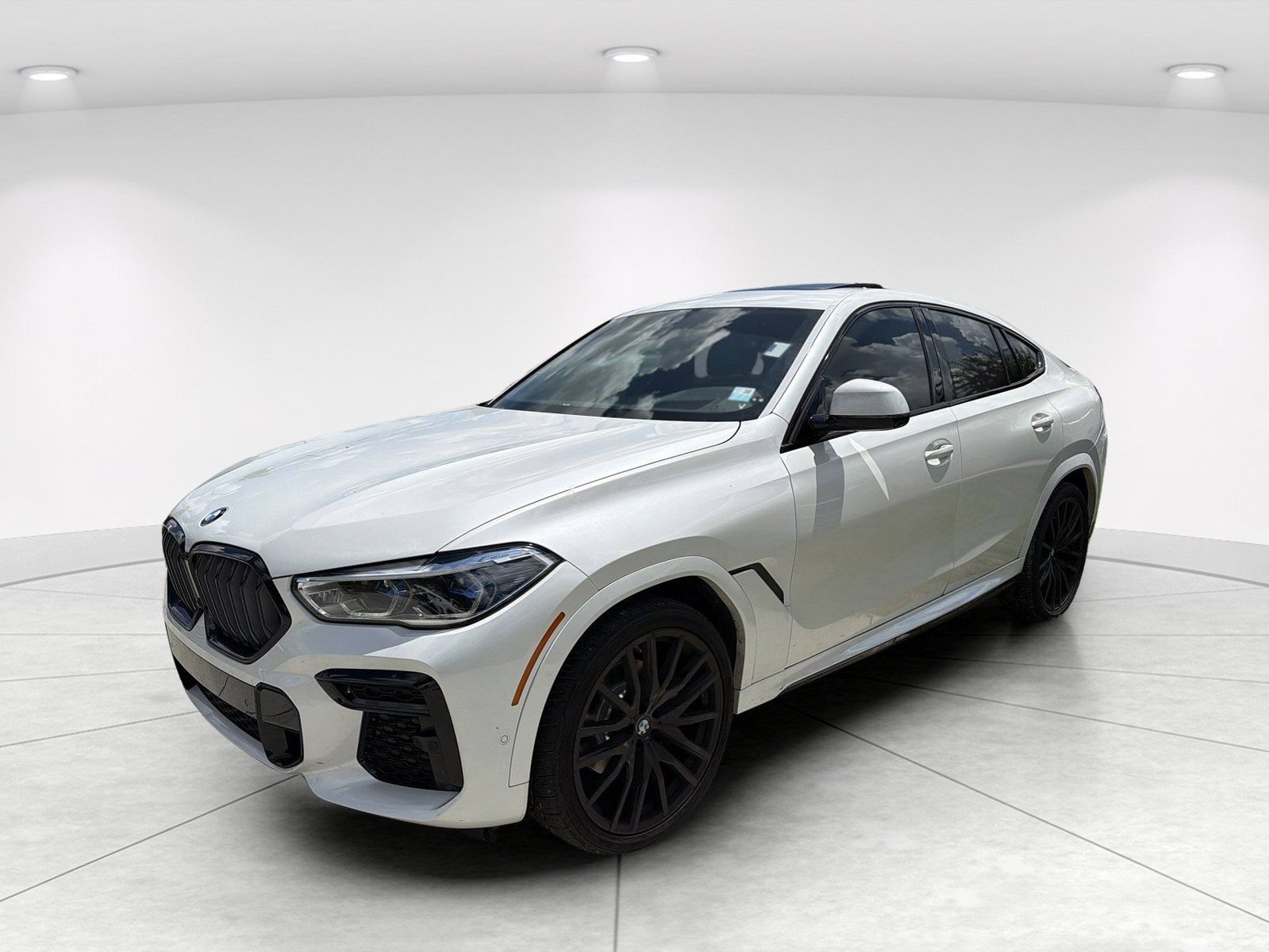 Used 2022 BMW X6 xDrive40i w/ Executive Package AWD/4WD image 8