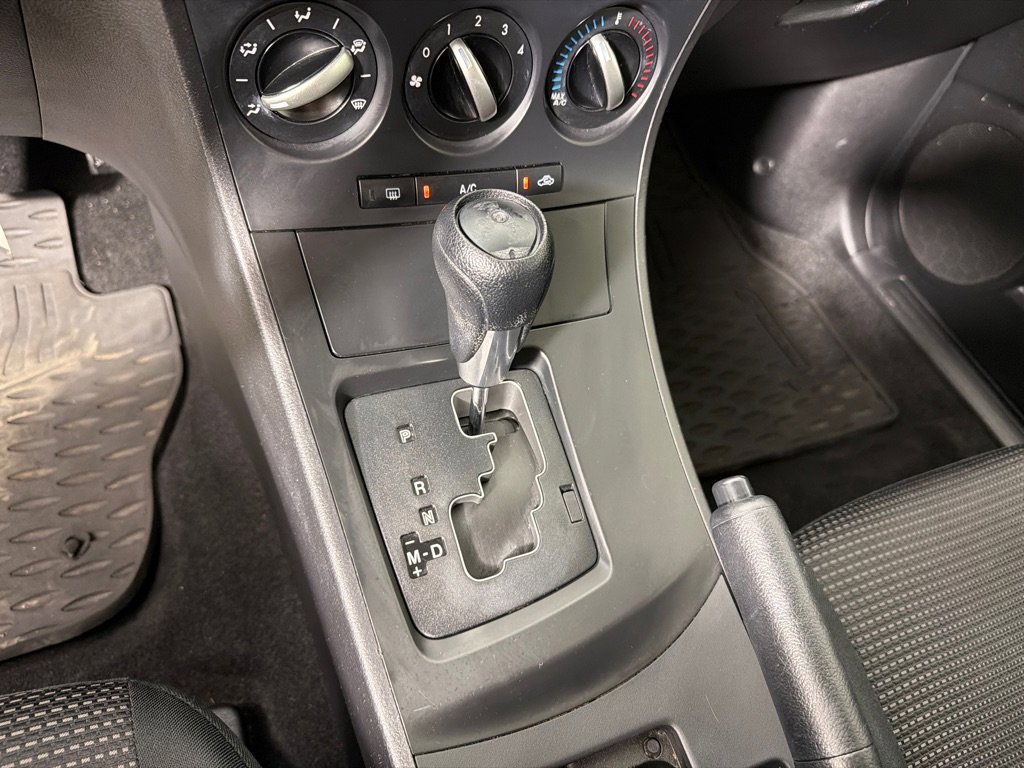 Used 2013 MAZDA MAZDA3 i Sport image 15