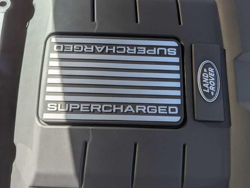 Used 2016 Land Rover Range Rover Supercharged AWD/4WD image 64