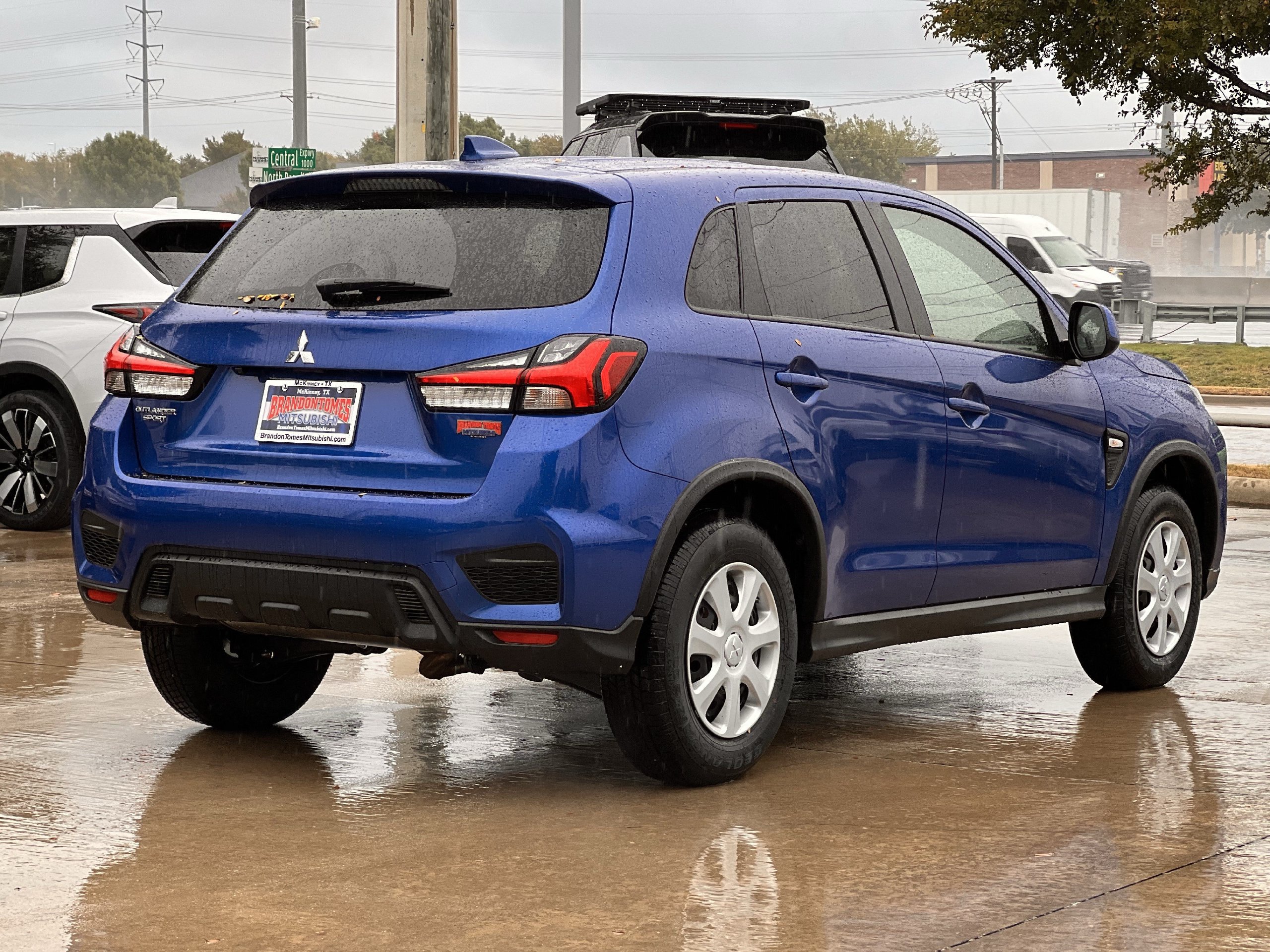 New 2027 Mitsubishi Outlander Sport FWD image 3