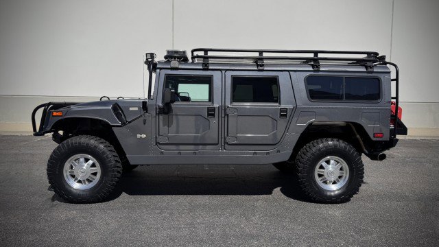 Used 2003 HUMMER H1 4-Door Wagon image 31