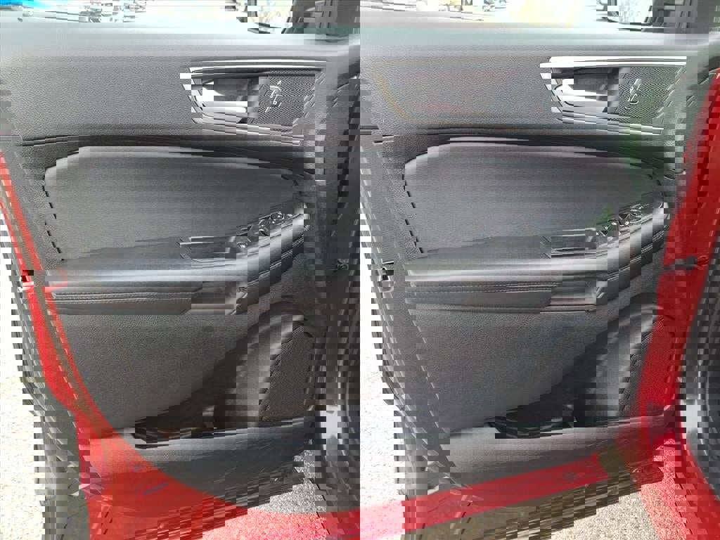 Certified 2022 Ford Edge SEL w/ Convenience Package image 16
